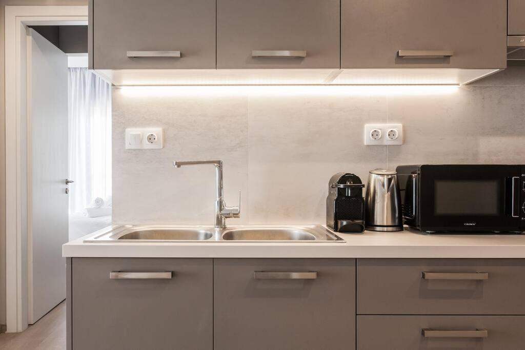 Apartment In Keramikos, 雅典 外观 照片