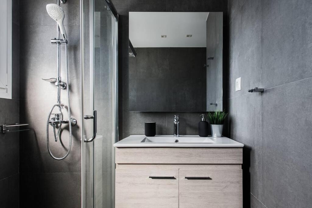 Apartment In Keramikos, 雅典 外观 照片